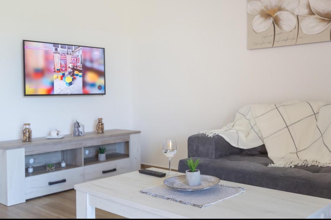 ורדניק Aqualux Apartments מראה חיצוני תמונה